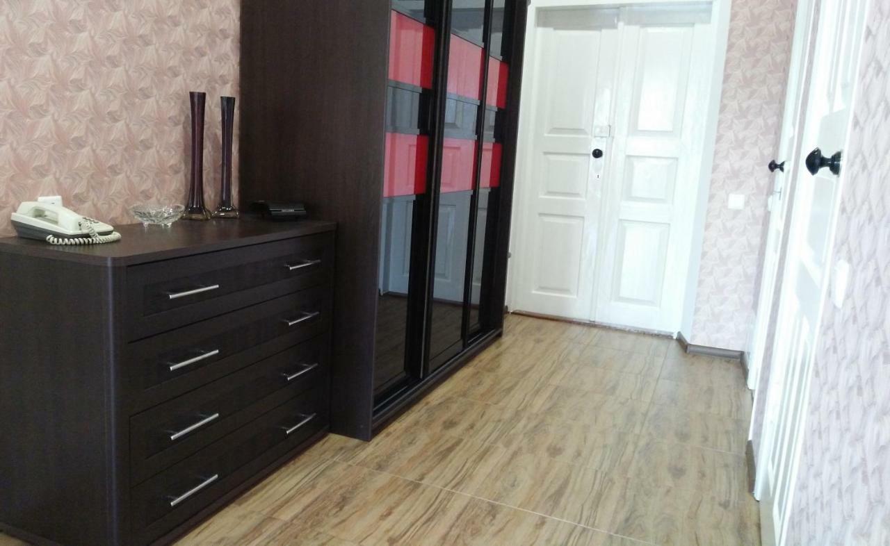 Separate Room Homestay In A Private House, Facilities Shared With Owner Berdychiv Buitenkant foto