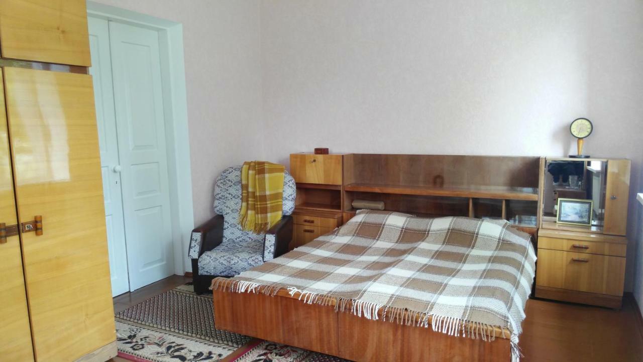 Separate Room Homestay In A Private House, Facilities Shared With Owner Berdychiv Buitenkant foto
