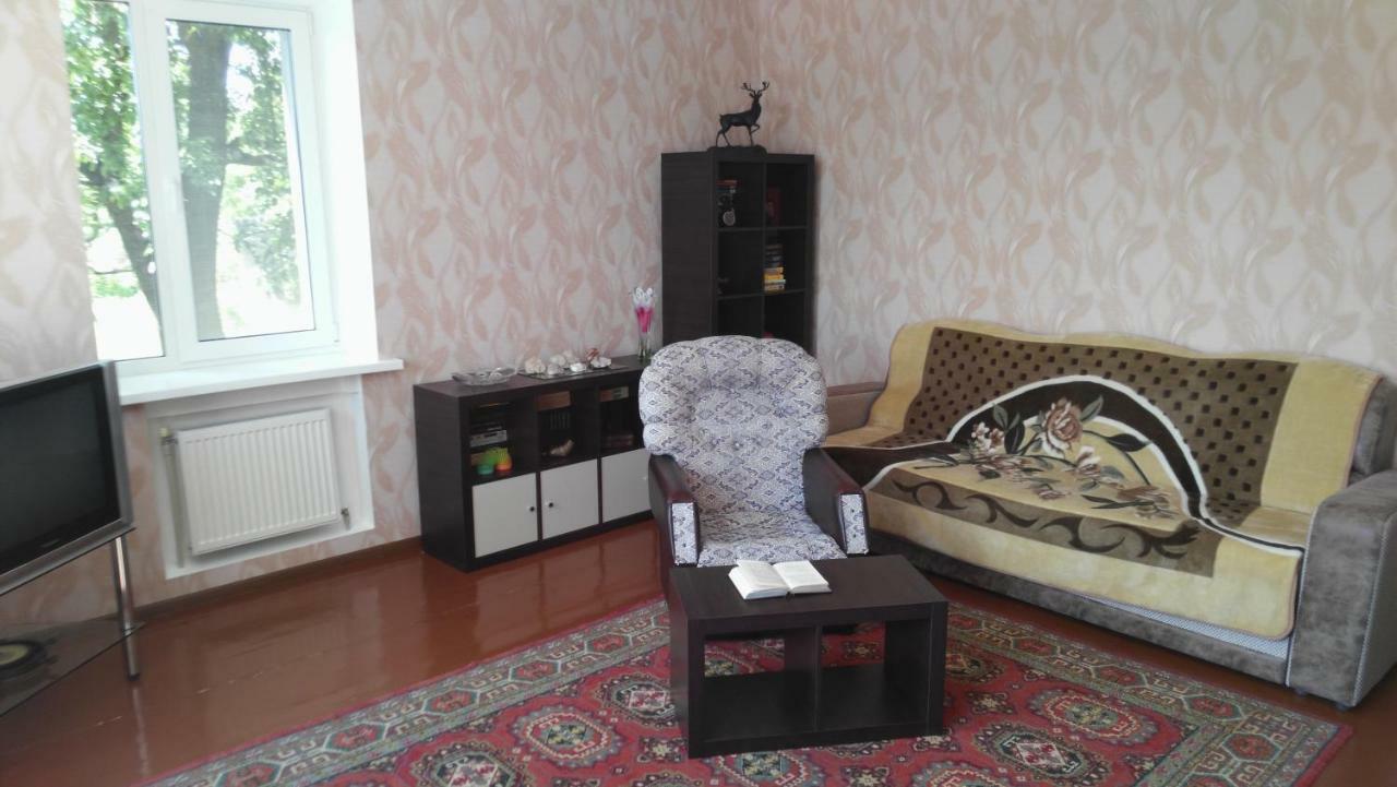 Separate Room Homestay In A Private House, Facilities Shared With Owner Berdychiv Buitenkant foto